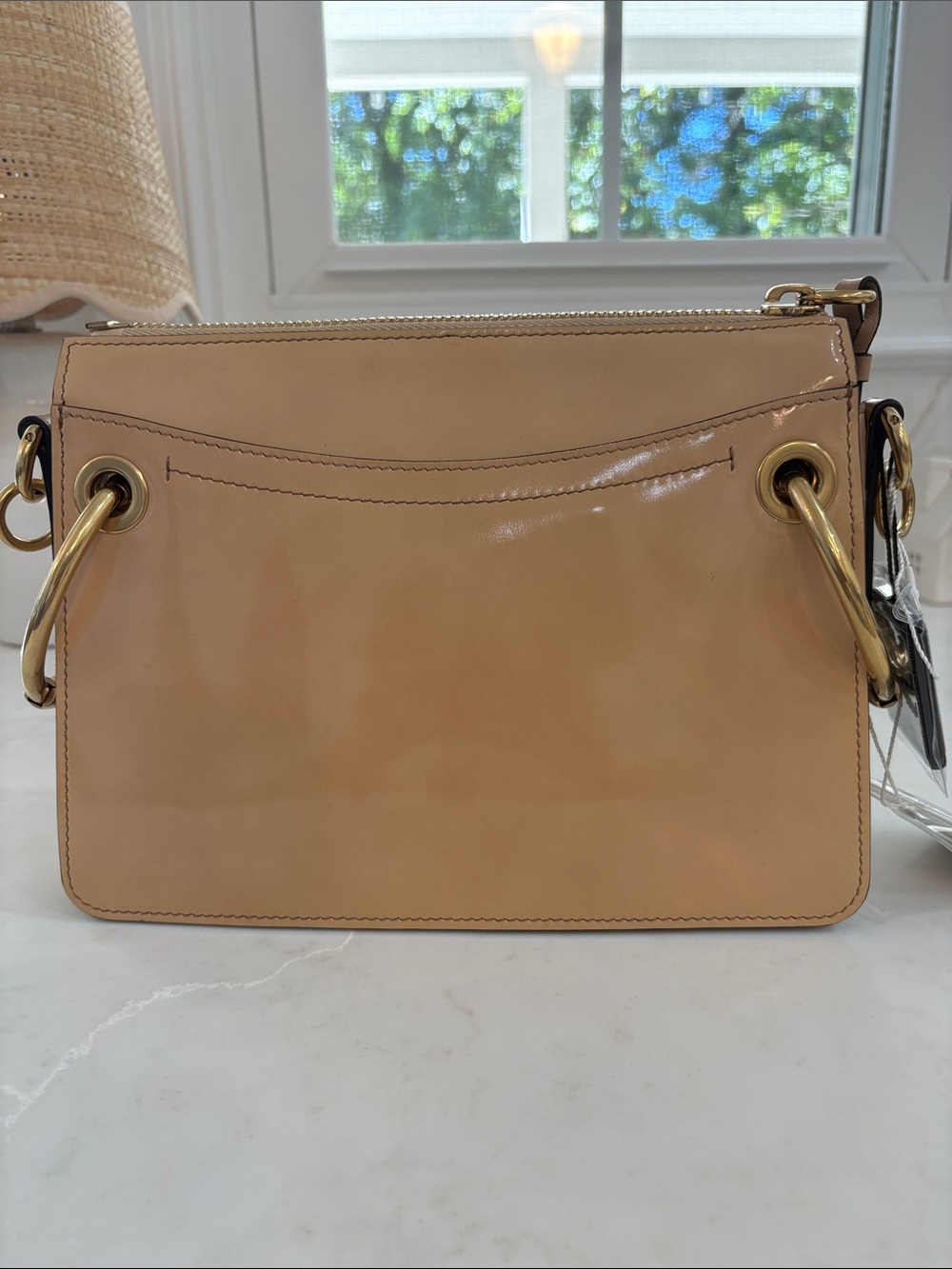 Chloe Small Roy Shoulder Bag - Biege Glossy with Gold Rings